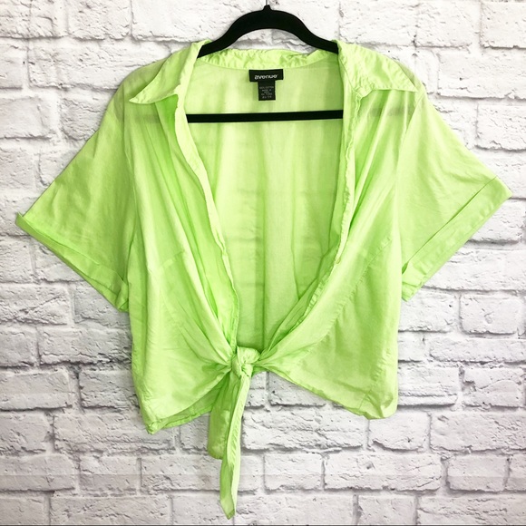 Avenue Lime Button Down Front Tie Crop Top - Picture 2 of 7